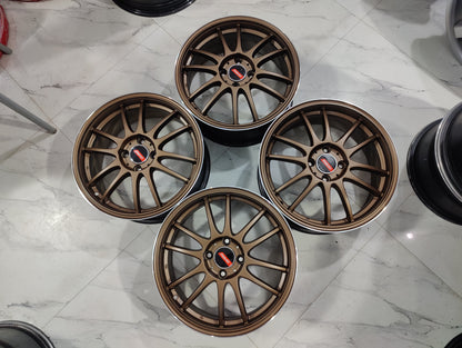 Ray's RE30 Wheels