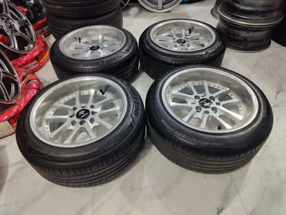 Karanze wheels &tyres almost new condition