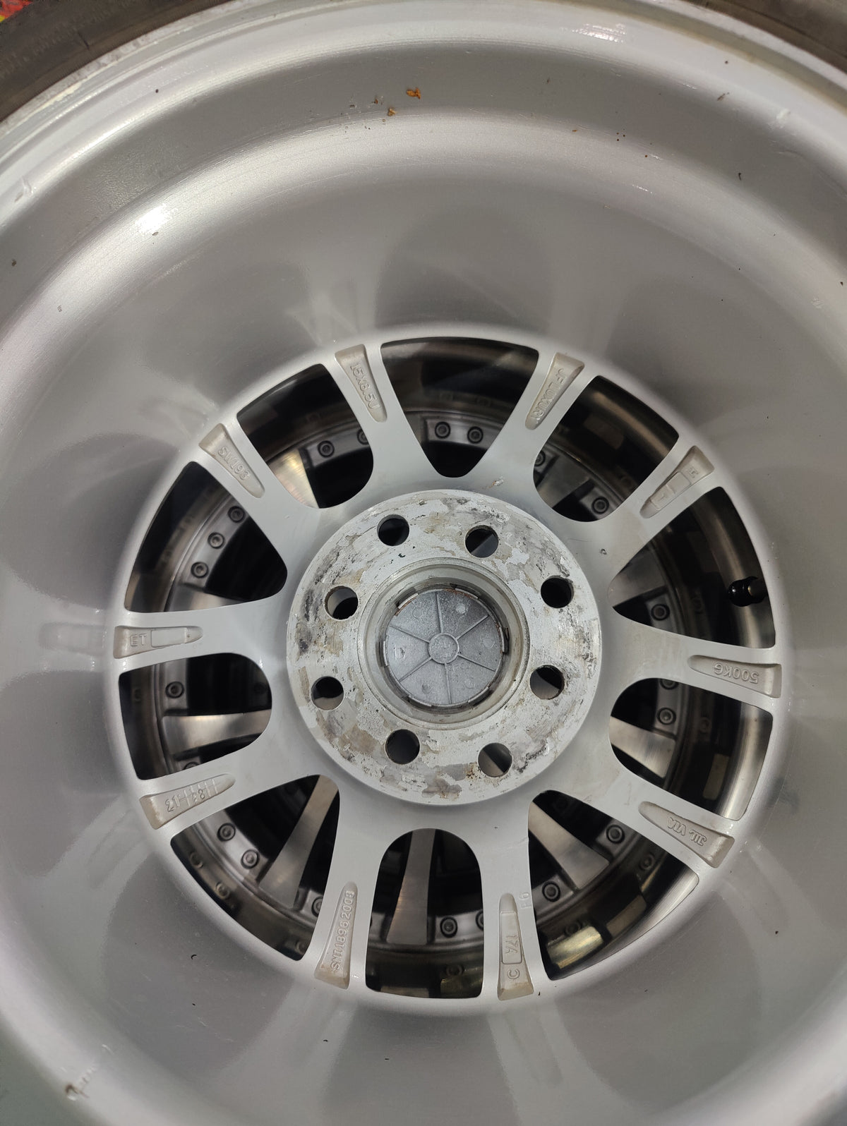 Karanze wheels &tyres almost new condition