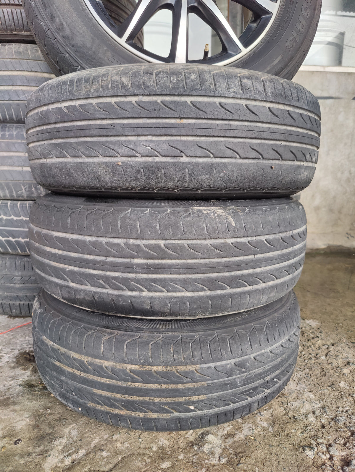 Toyota Yaris Wheels &tyres
