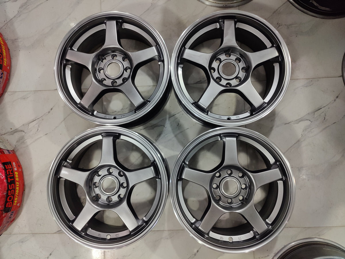 Advan Racing GT Wheels