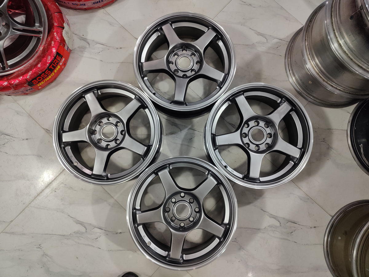 Advan Racing GT Wheels