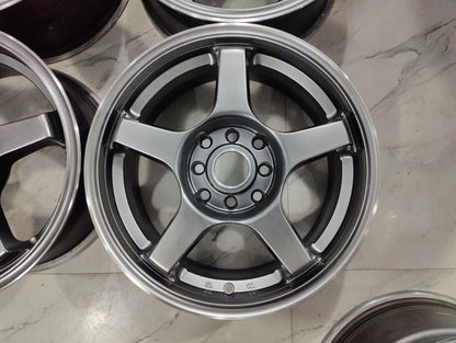 Advan Racing GT Wheels