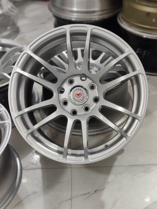 Racing Hart concave wheels