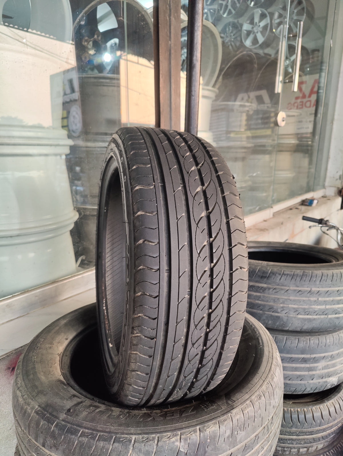 215/45/17 Joyroad almost new condition set available